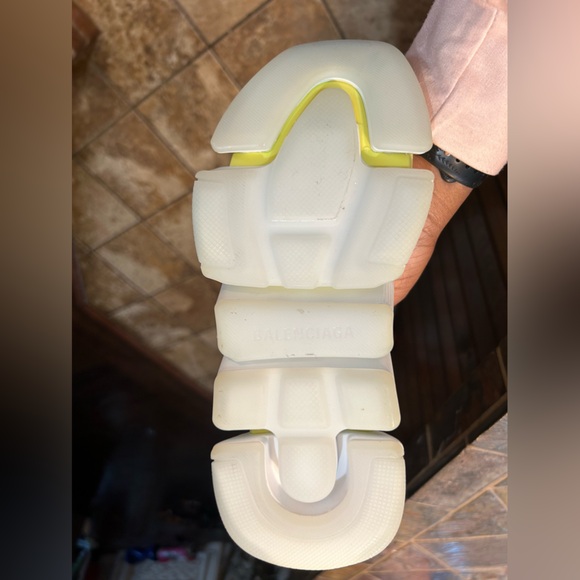 BALENCIAGA
Speed Trainer 2.0 Sock Sneakers
Size:  - 6 - Picture 9 of 9